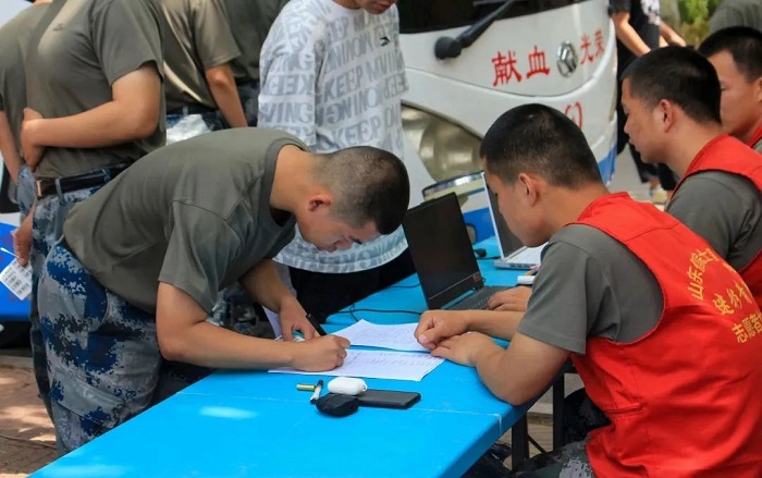 2023.05.25士官学院开展“无偿献血传真情，助力生命暖人心”活动2.jpg